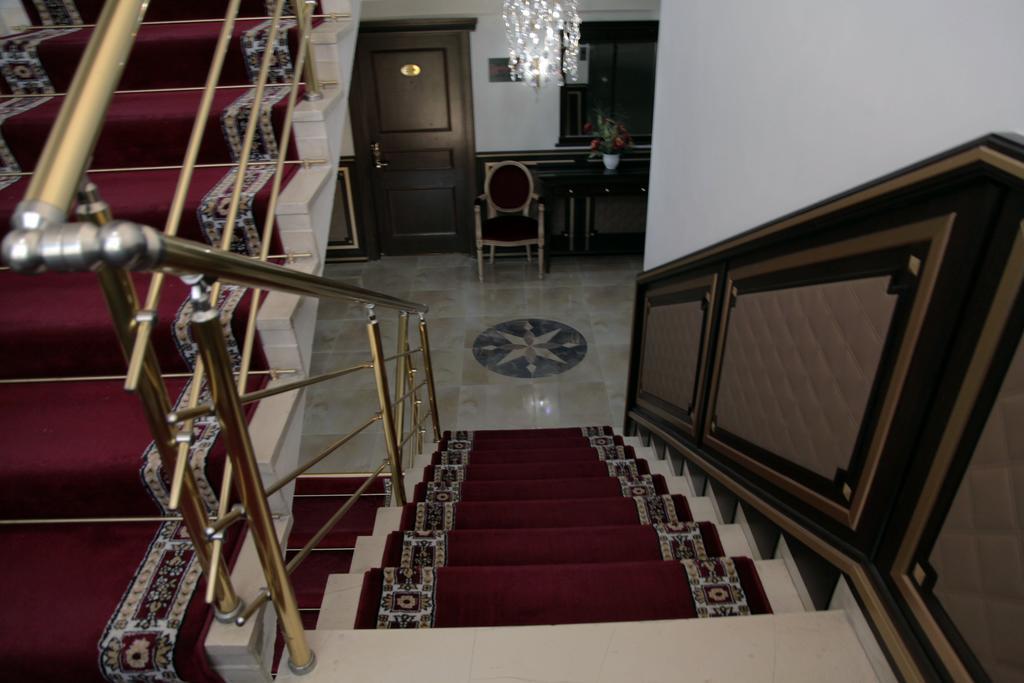 Santa Beach Hotel Айя-Тріас Екстер'єр фото