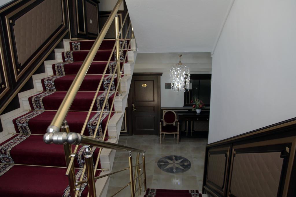 Santa Beach Hotel Айя-Тріас Екстер'єр фото